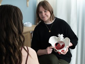 When is it time to see a pelvic floor physiotherapist? 5 signs to watch for